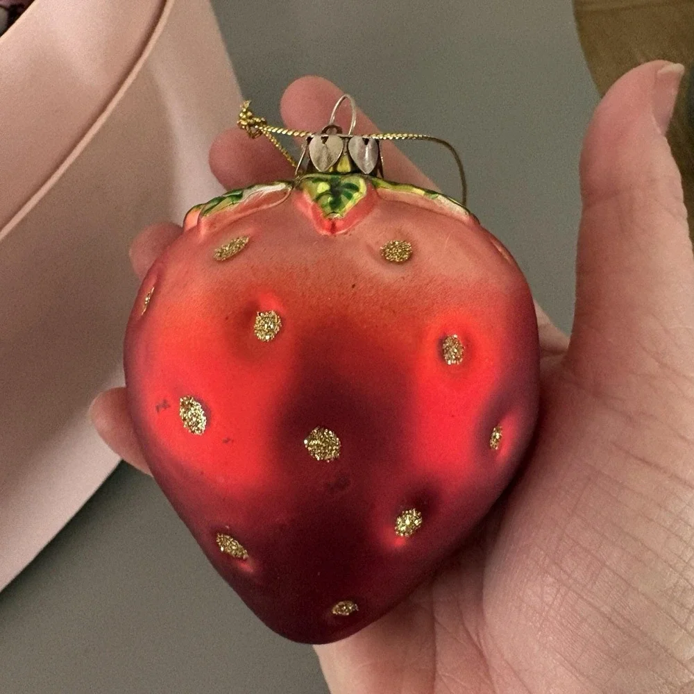 Y2K Juicy Couture 6 Piece Christmas Ornaments in Box Scottie Crown Berry Heart
